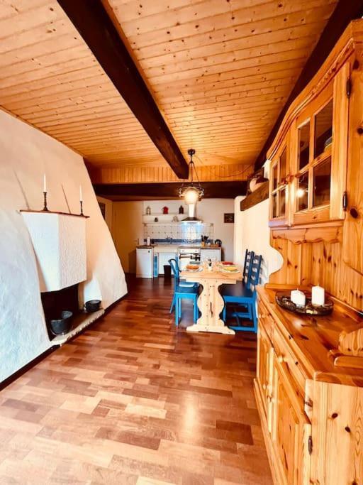 Hauterive  Charmant Appartement De Vacances Alta Ripa מראה חיצוני תמונה
