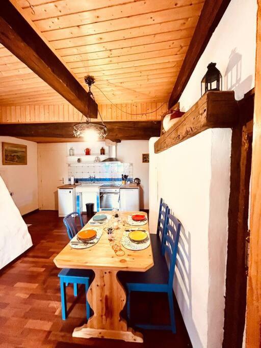 Hauterive  Charmant Appartement De Vacances Alta Ripa מראה חיצוני תמונה